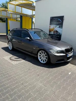 BMW 3 Series E90/E91/E92/E93 [2005 - 2013] 320d 2007