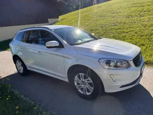 Volvo XC60 I [2008 - 2017] D3 Kinetic 2015