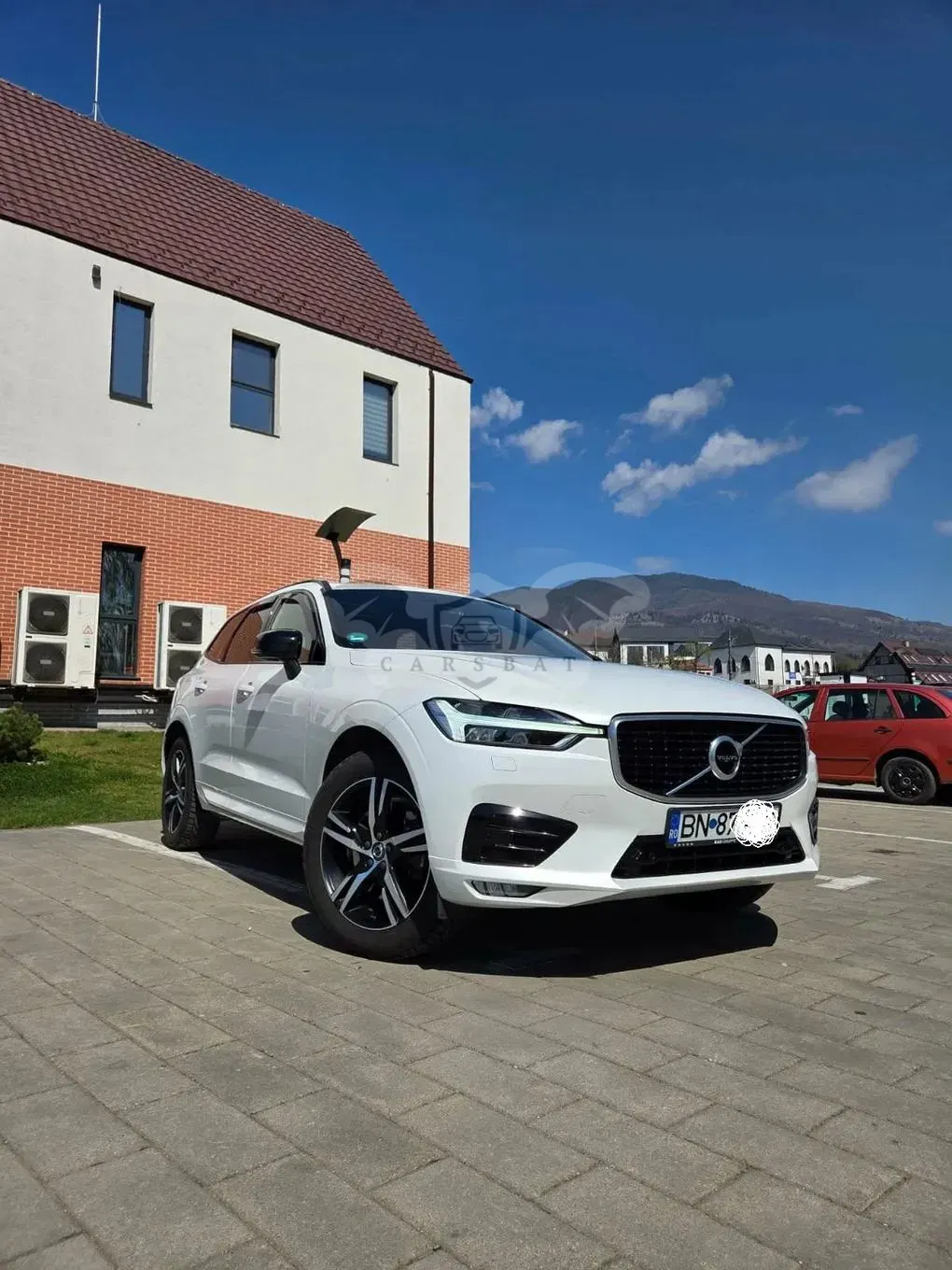 Volvo XC60 II [2017 - Prezent] B5 MHEV AWD R-Design 2020