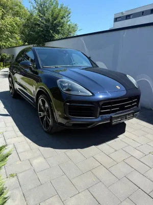 Porsche Cayenne Tiptronic S 2020