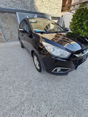 Hyundai ix35 1.7 CRDI 2WD blue Style 2012
