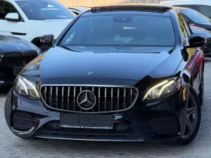 Mercedes-Benz E W213 [2016 - 2023] 220 d 9G-TRONIC AMG Line 2020
