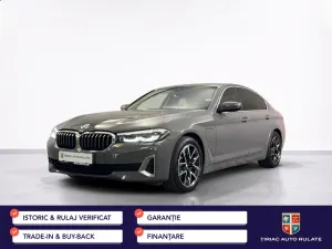 BMW 5 Series 530e xDrive AT PHEV 2020