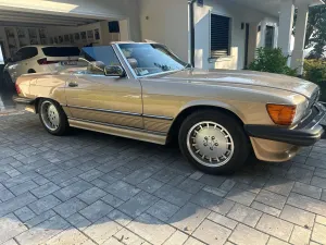 Mercedes-Benz SL ver-300-aut 1987
