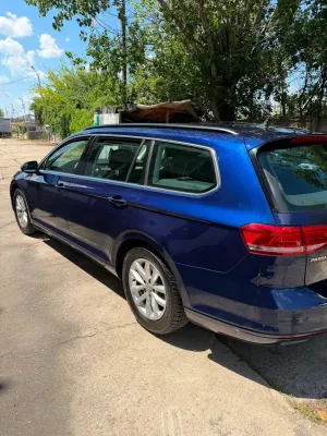 Volkswagen Passat B8 [2014 - Prezent] 2.0 TDI DSG Comfortline 2017