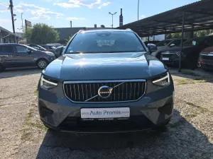 Volvo XC40 T5 Recharge DKG Ultimate Dark 2022