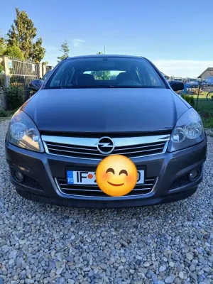 Opel Astra 1.6 2011