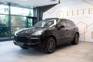 Porsche Cayenne Standard 2020