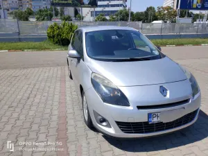 Renault Grand Scenic 1.9dCi Privilege 2010