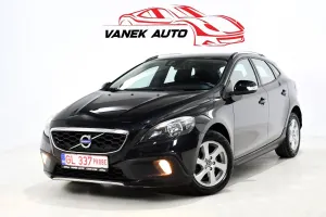 Volvo V40 2015