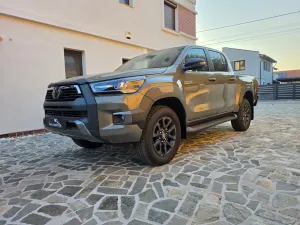 Toyota Hilux VIII [2015 - Prezent] 2026