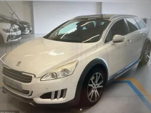 Peugeot 508 Hybrid 2.0 HDI 163cp + 37cp electric Feline 2012