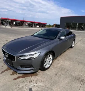 Volvo S90 D3 Momentum 2018