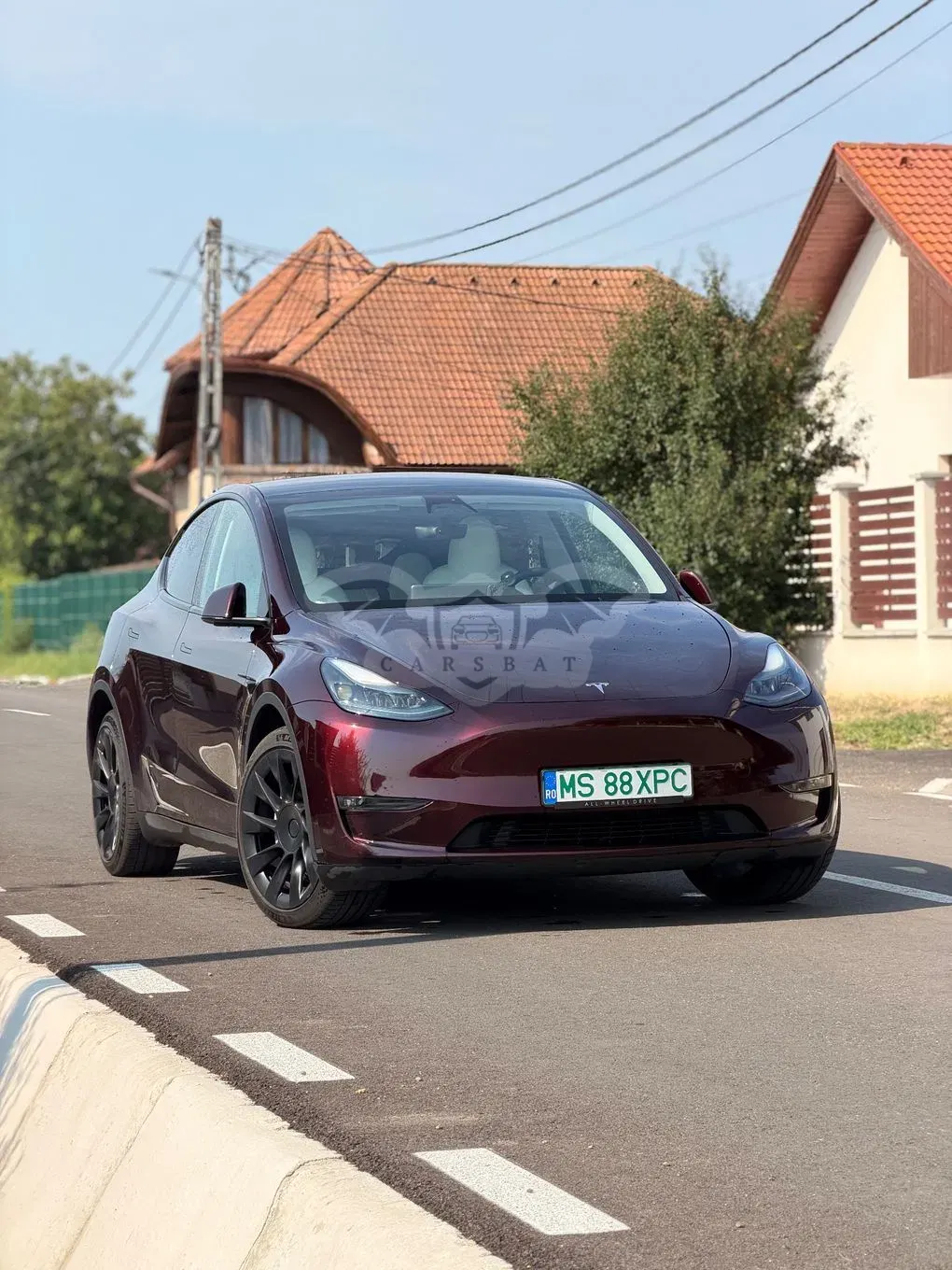 Tesla Model Y 2024
