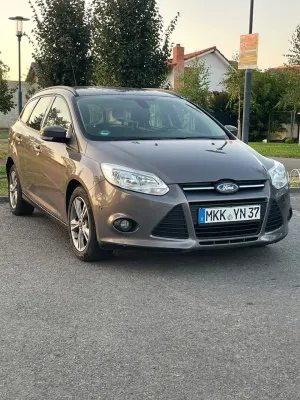 Ford Focus MK3 [2010 - 2018] 1.6 TDCI DPF Titanium 2013