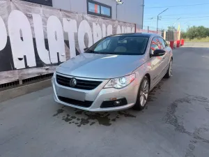 Volkswagen Passat CC 2.0 TDI DPF DSG 2010