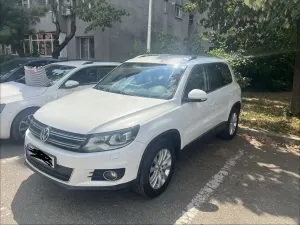 Volkswagen Tiguan 2.0 TDI BMT Sport & Style 2011