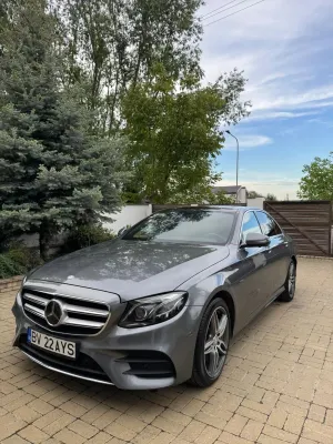 Mercedes-Benz E W213 [2016 - 2023] 350e 9G-TRONIC AMG Line 2017