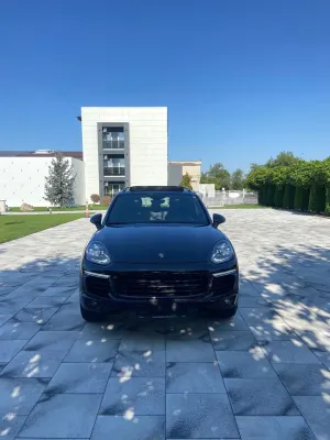 Porsche Cayenne 2016