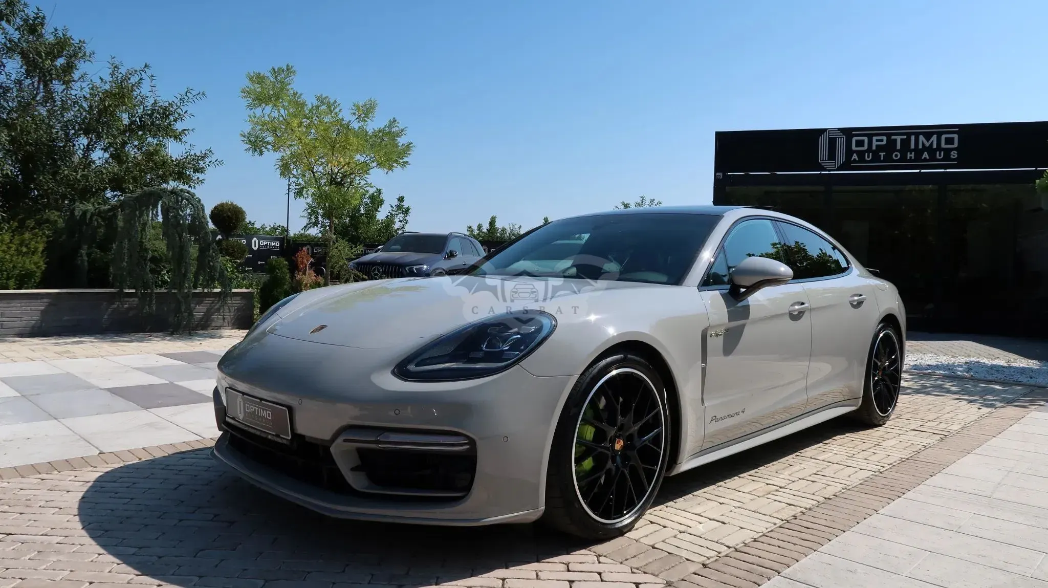 Porsche Panamera 4 E-Hybrid Platinum Edition 2022