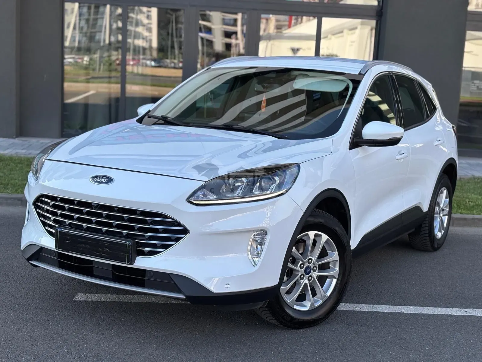 Ford Kuga III [2019 - Prezent] 2.5 Duratec FHEV TITANIUM 2023