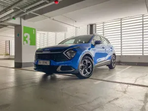 Kia Sportage V [2021 - Prezent] 1.6 T-GDI 6MT HP 4x2 Urban 2025