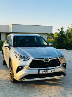 Toyota Highlander III [2020 - Prezent] 2021