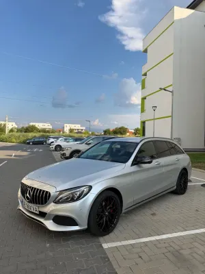 Mercedes-Benz C W205 [2014 - 2021] 220 CDI DPF Automatik Avantgarde 2015