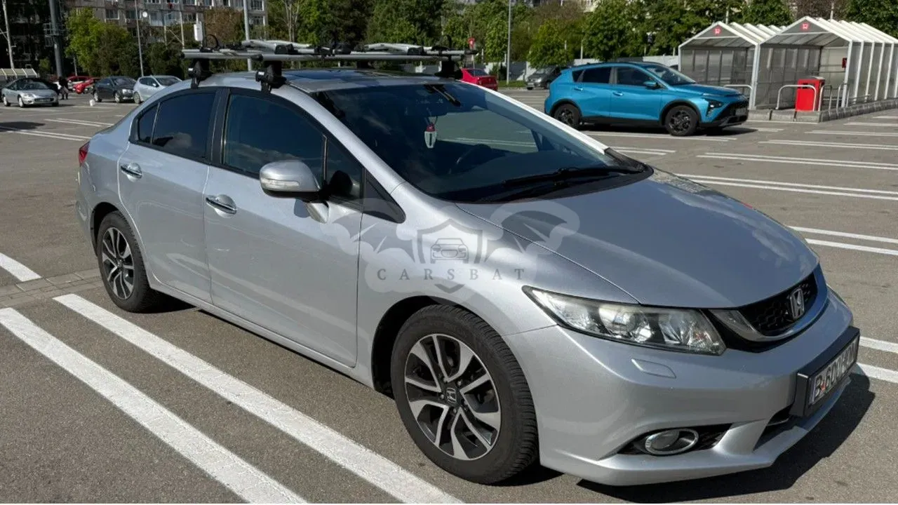 Honda Civic 1.8 MT ES 2015