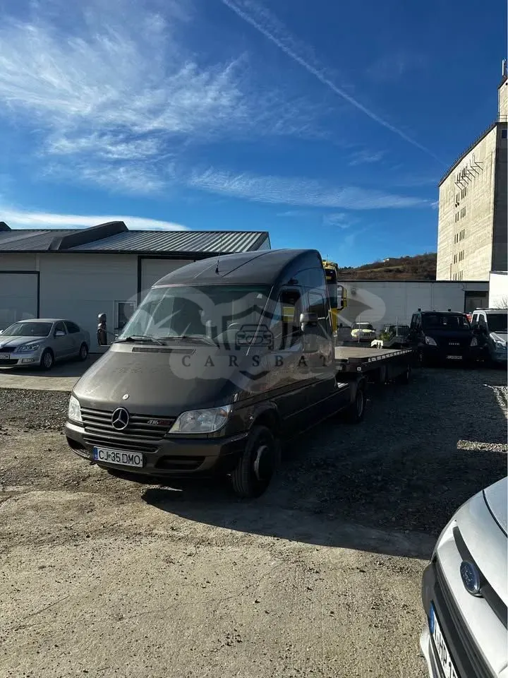Mercedes-Benz Sprinter 2000