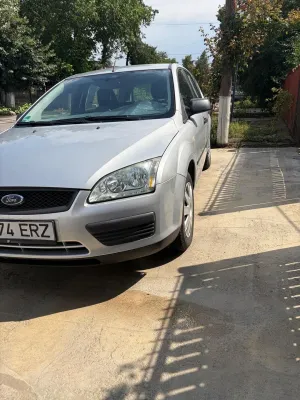 Ford Focus II [2005 - 2012] 1.6 16V Ghia 2005