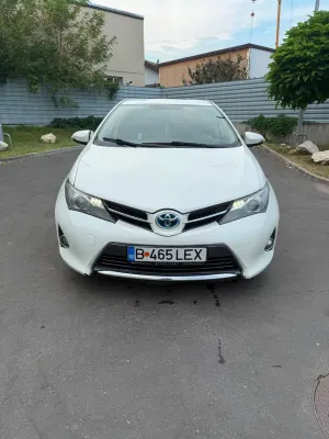 Toyota Auris II [2012 - 2018] 1.8 L VVT-i Sol 2015