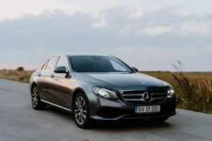 Mercedes-Benz E W213 [2016 - 2023] 350e 9G-TRONIC Avantgarde 2016