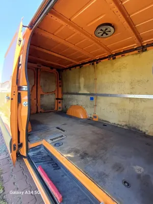 Mercedes-Benz Sprinter 2013