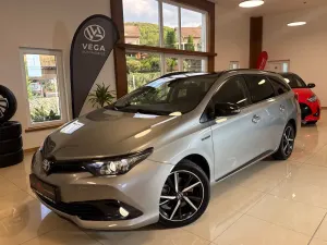 Toyota Auris II [2012 - 2018] 1.8 VVT-i Automatik Team Deutschland 2018