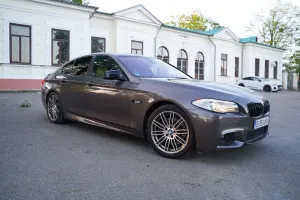 BMW 5 Series F10/F11/F07 [2010 - 2017] 525d xDrive 2012