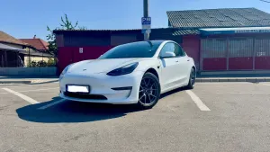 Tesla Model 3 Langstreckenbatterie Allradantrieb Dual Motor 2021