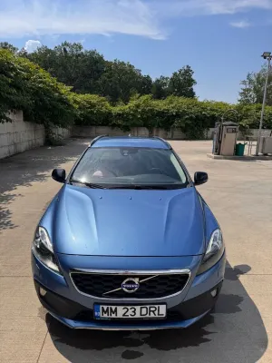 Volvo V40 D3 Aut Momentum 2015