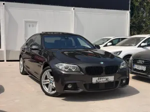 BMW 5 Series F10/F11/F07 [2010 - 2017] 530d Sport-Aut. Modern Line 2014