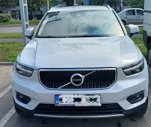 Volvo XC40 T3 AT8 Momentum 2021