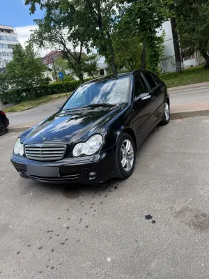 Mercedes-Benz C W203 [2000 - 2007] 220 CDI Classic 2006