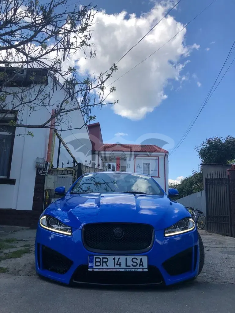 Jaguar XF 2.2D Portfolio 2011