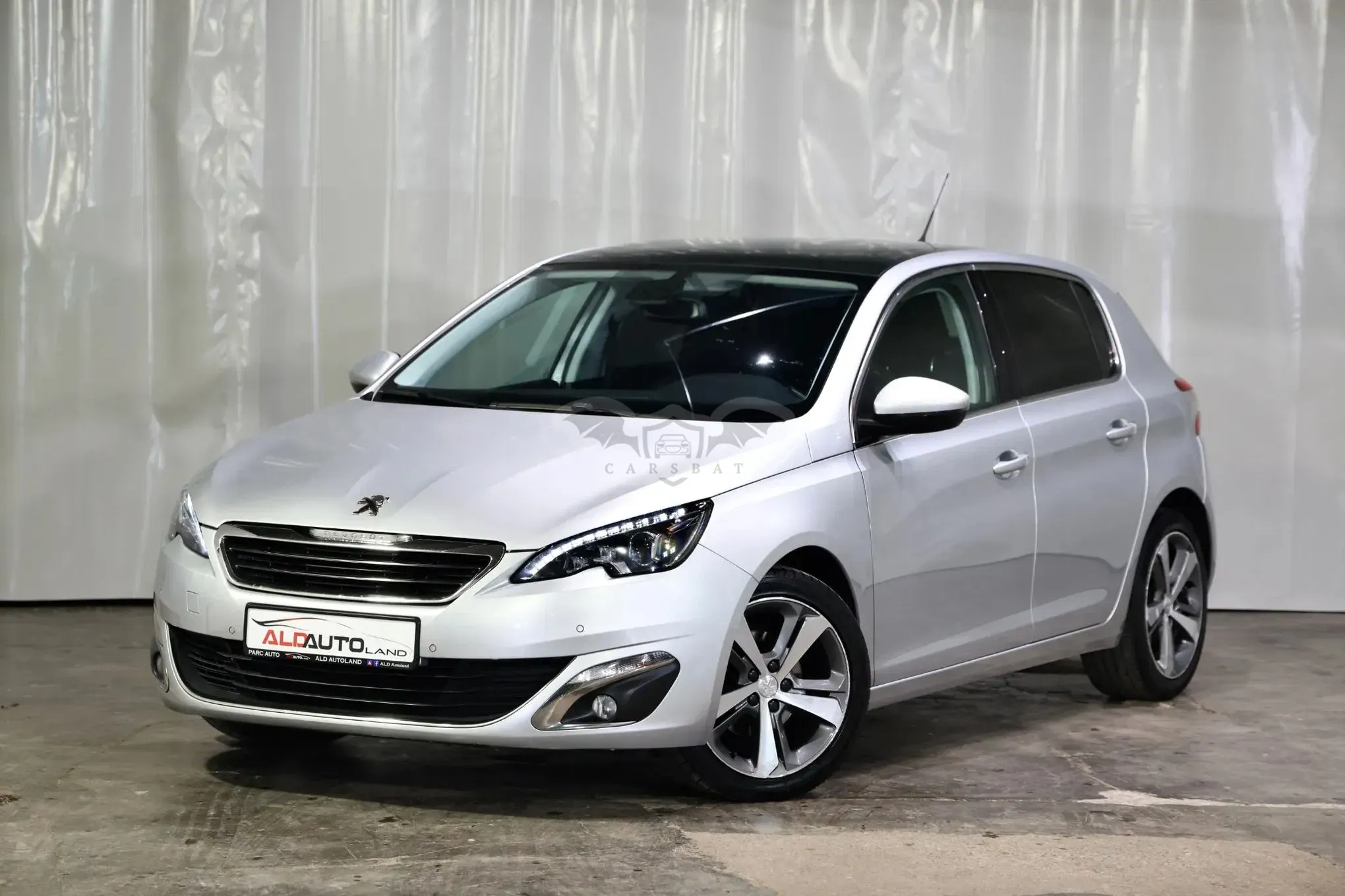 Peugeot 308 II [2013 - 2021] e-HDi FAP 115 Stop&Start EGS6 Allure 2016