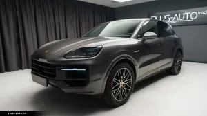 Porsche Cayenne E-Hybrid 2023