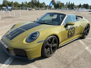 Porsche 911 GTS PDK 2025