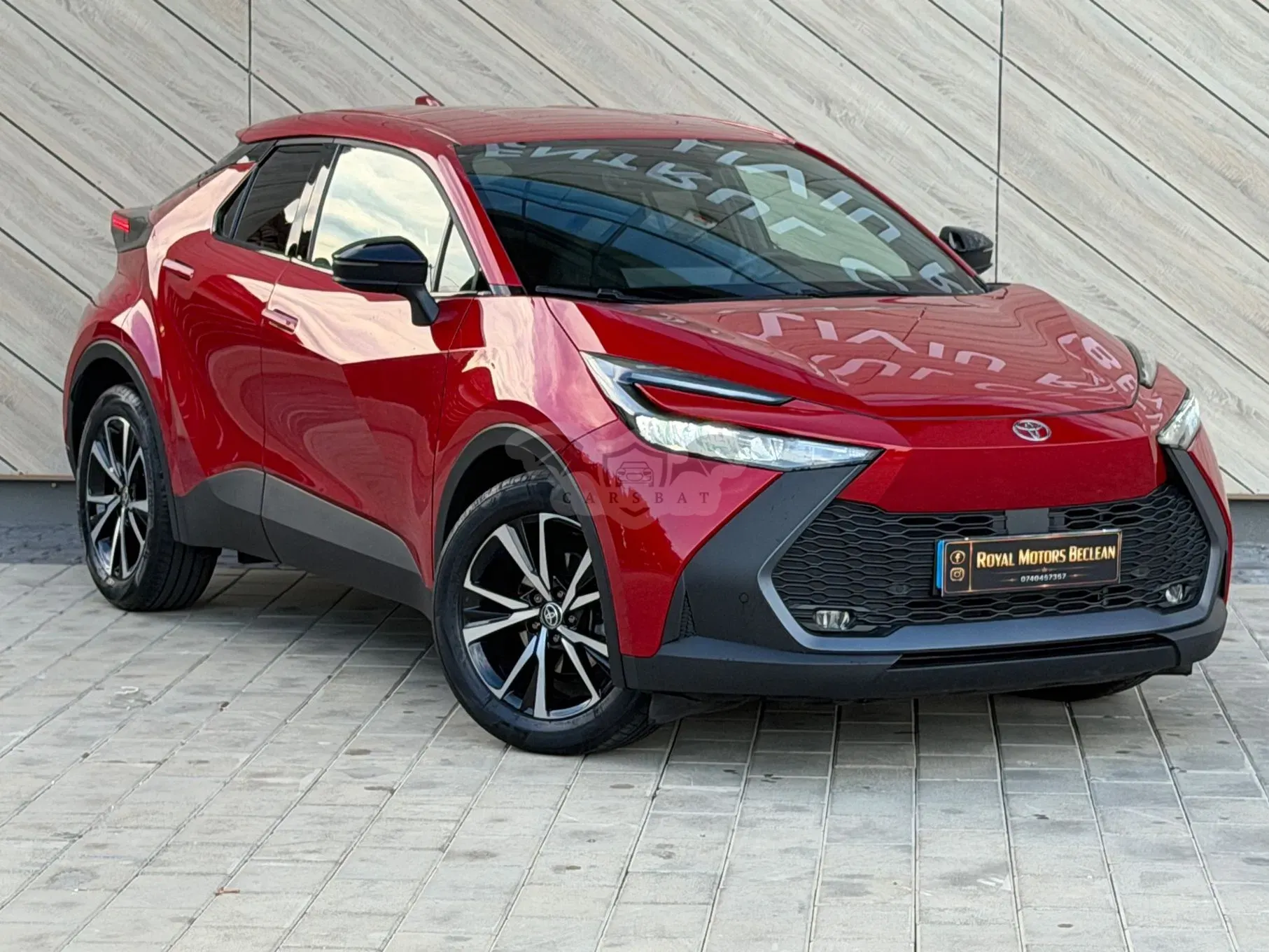 Toyota C-HR 1.2 Turbo 4x2 CVT C-lassy LED 2025