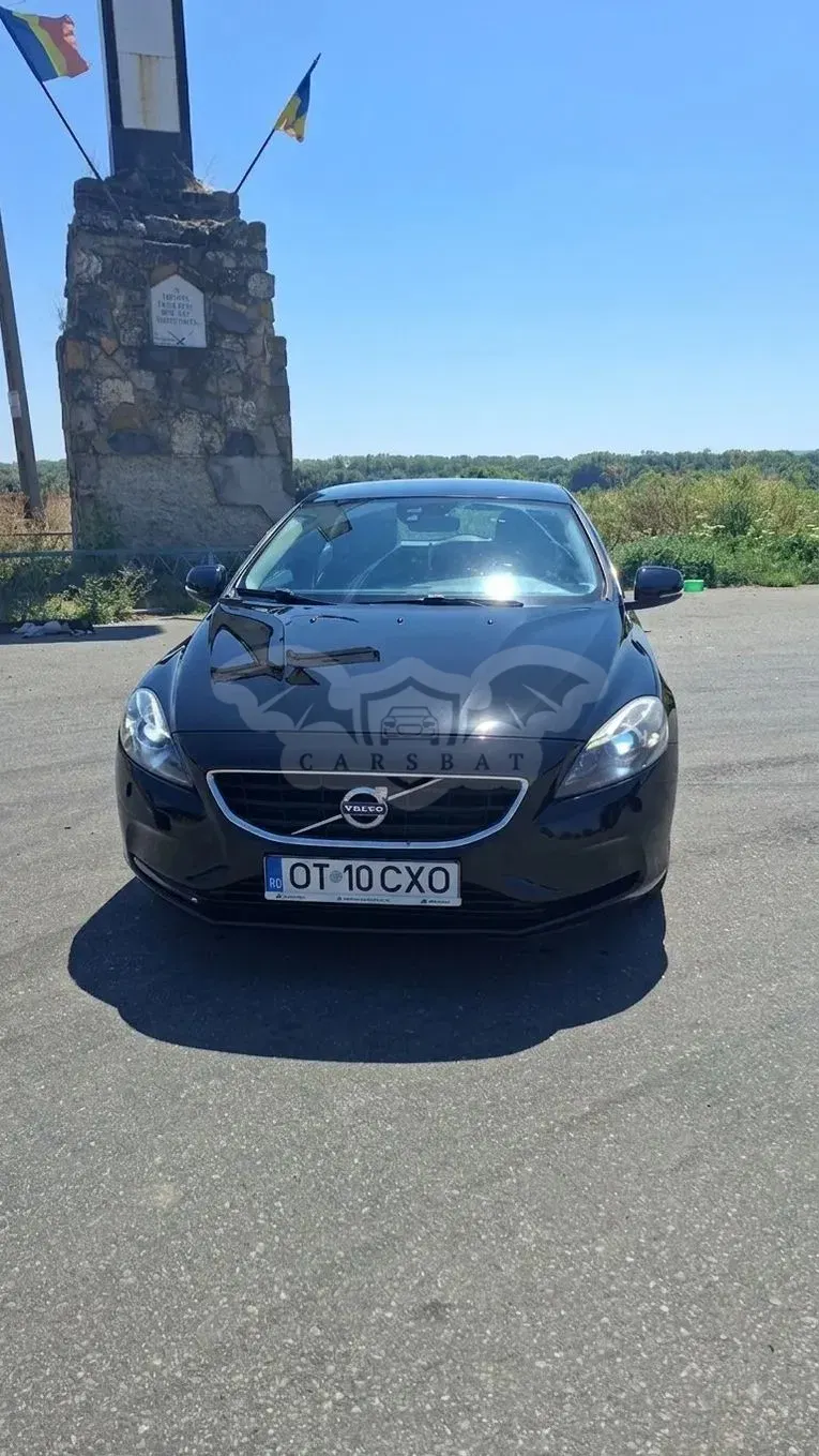 Volvo V40 II [2012 - Prezent] D2 Summum 2016