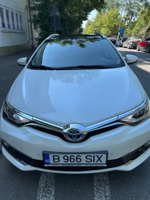 Toyota Auris II [2012 - 2018] 1.8 L VVT-i Sol+ 2015