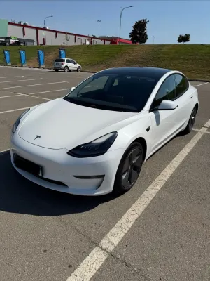 Tesla Model 3 Long Range 2023