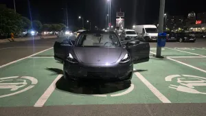 Tesla Model 3 Langstreckenbatterie Allradantrieb Dual Motor Performance 2019